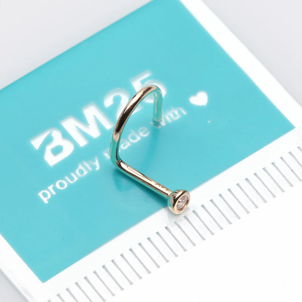 14 Karat Gold Bezel Set Gem Top Nose Screw Ring - Image 3