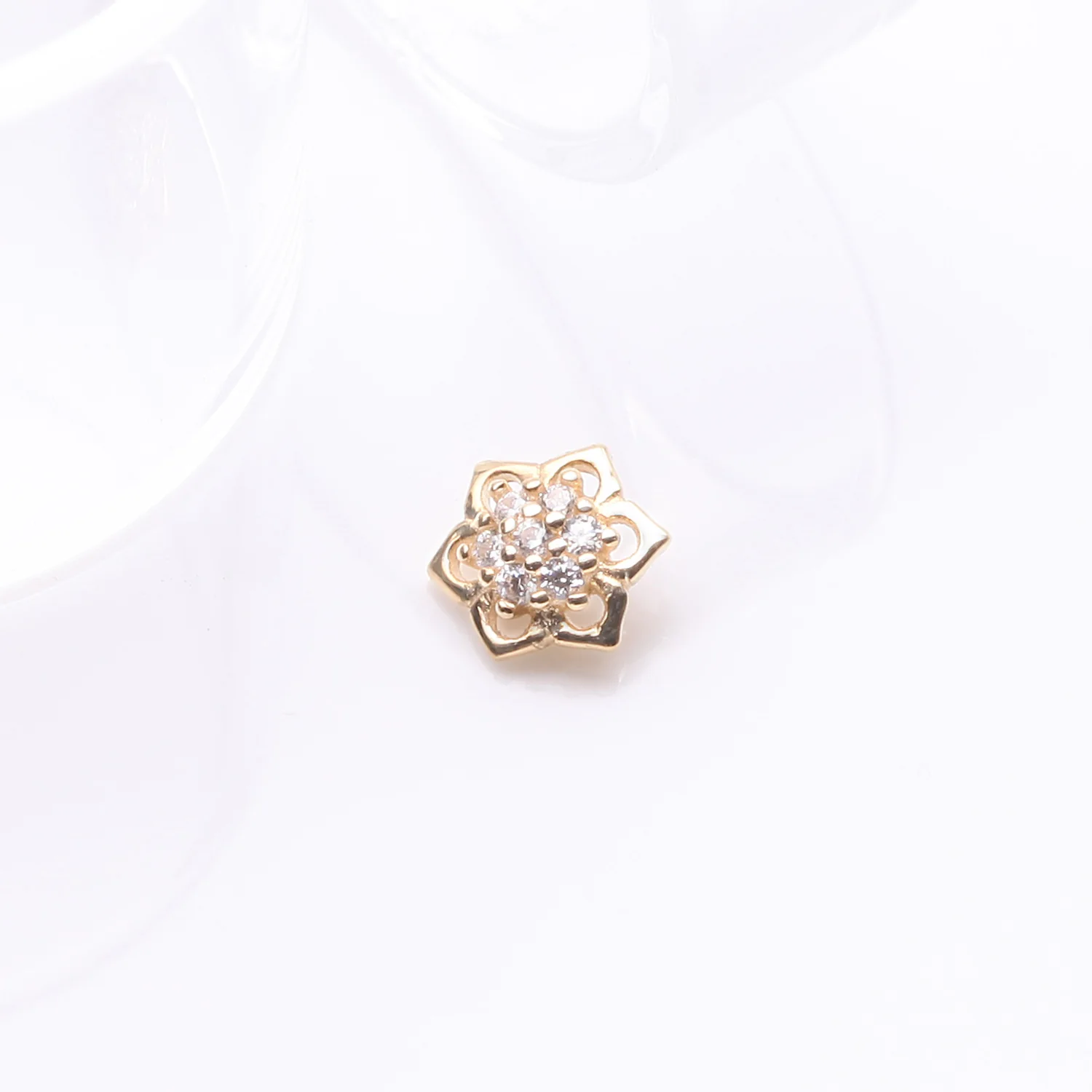 14 Karat Gold Brilliant Sparkle Lotus Flower Dermal Anchor Top Part - Image 2