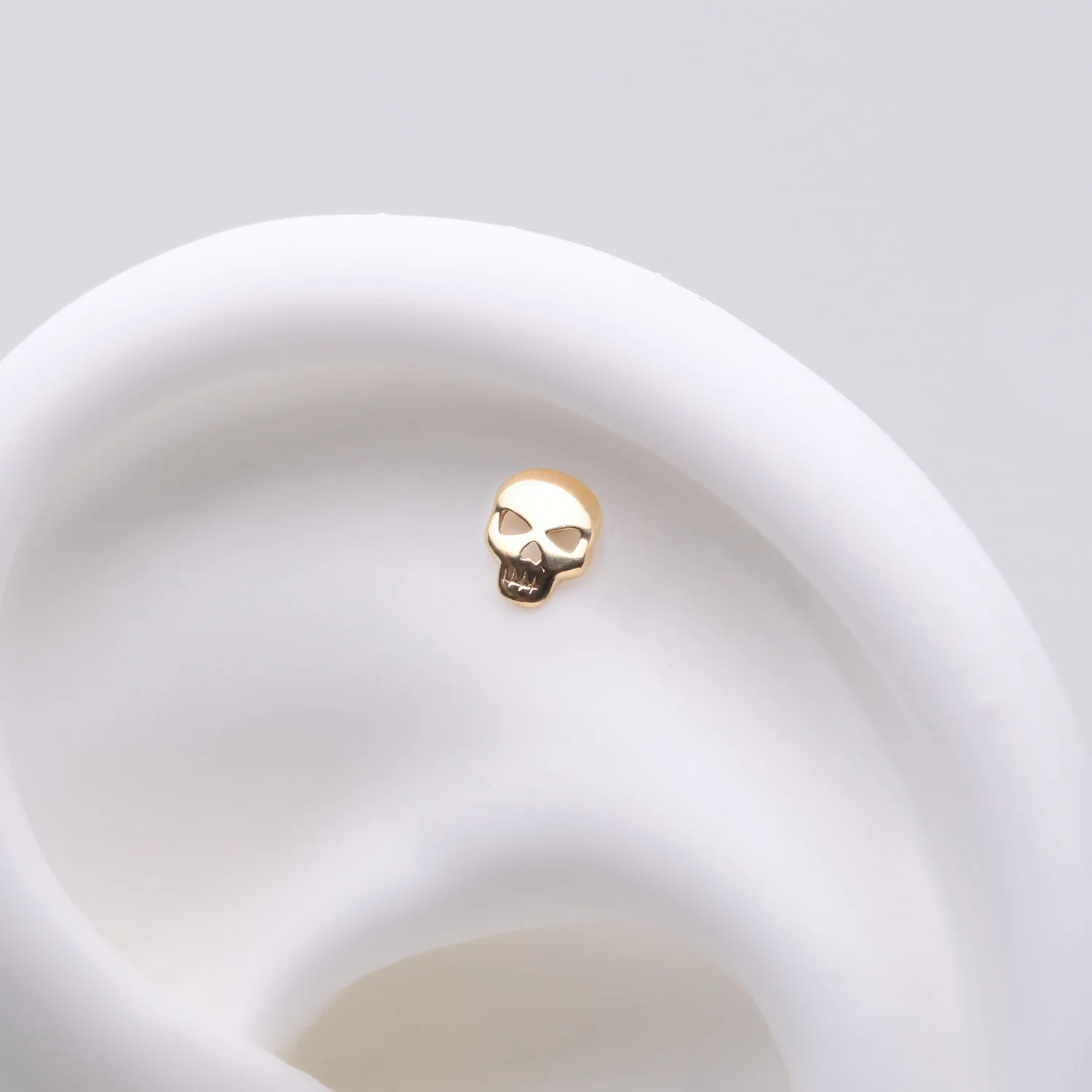 14 Karat Gold OneFit Threadless Evil Skull Top Part - Image 2
