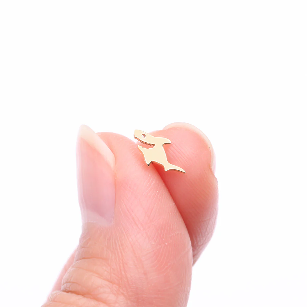 14 Karat Gold OneFit Threadless Toony Shark Top Part - Image 3