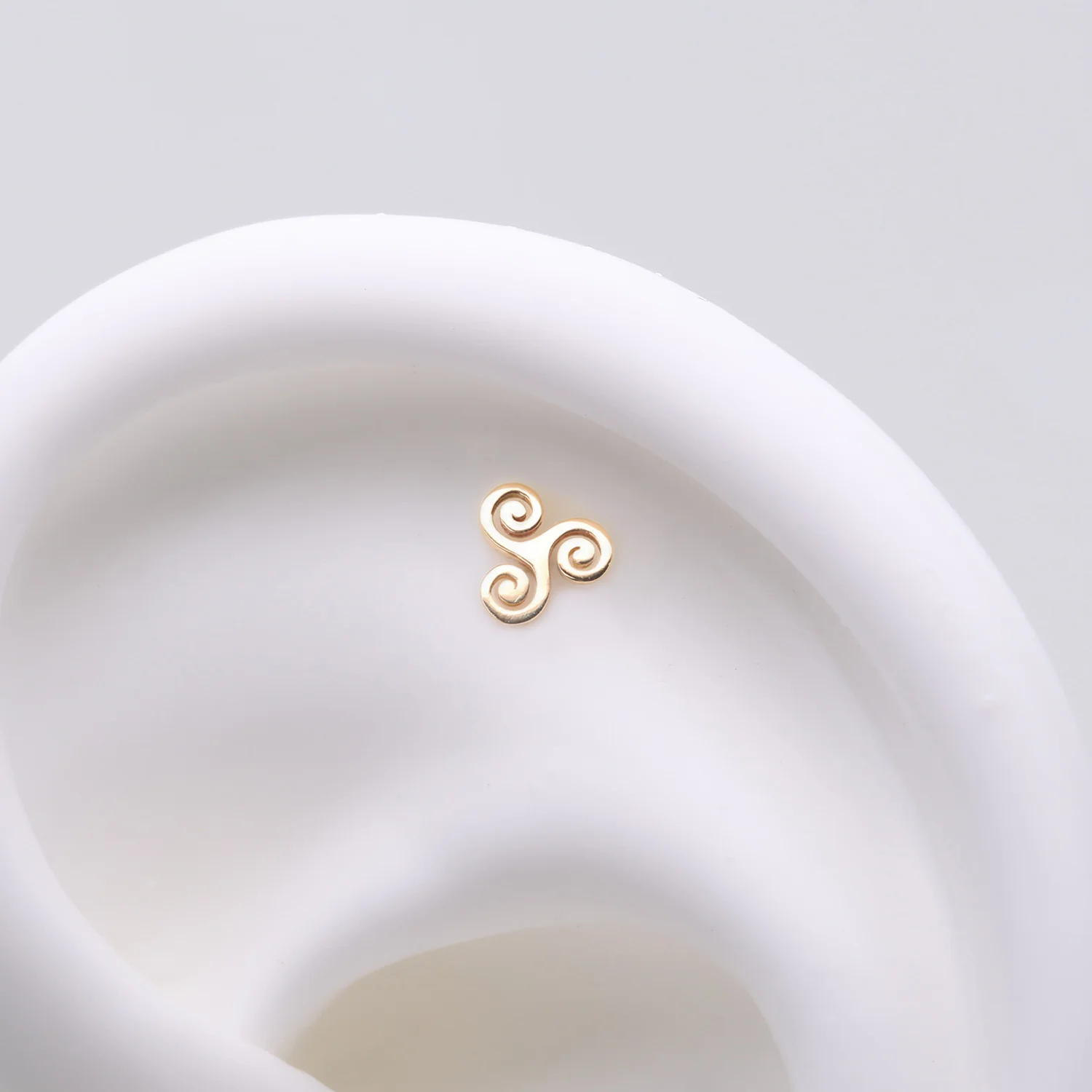 14 Karat Gold OneFit Threadless Triskelion Celtic Symbol Top Part - Image 2