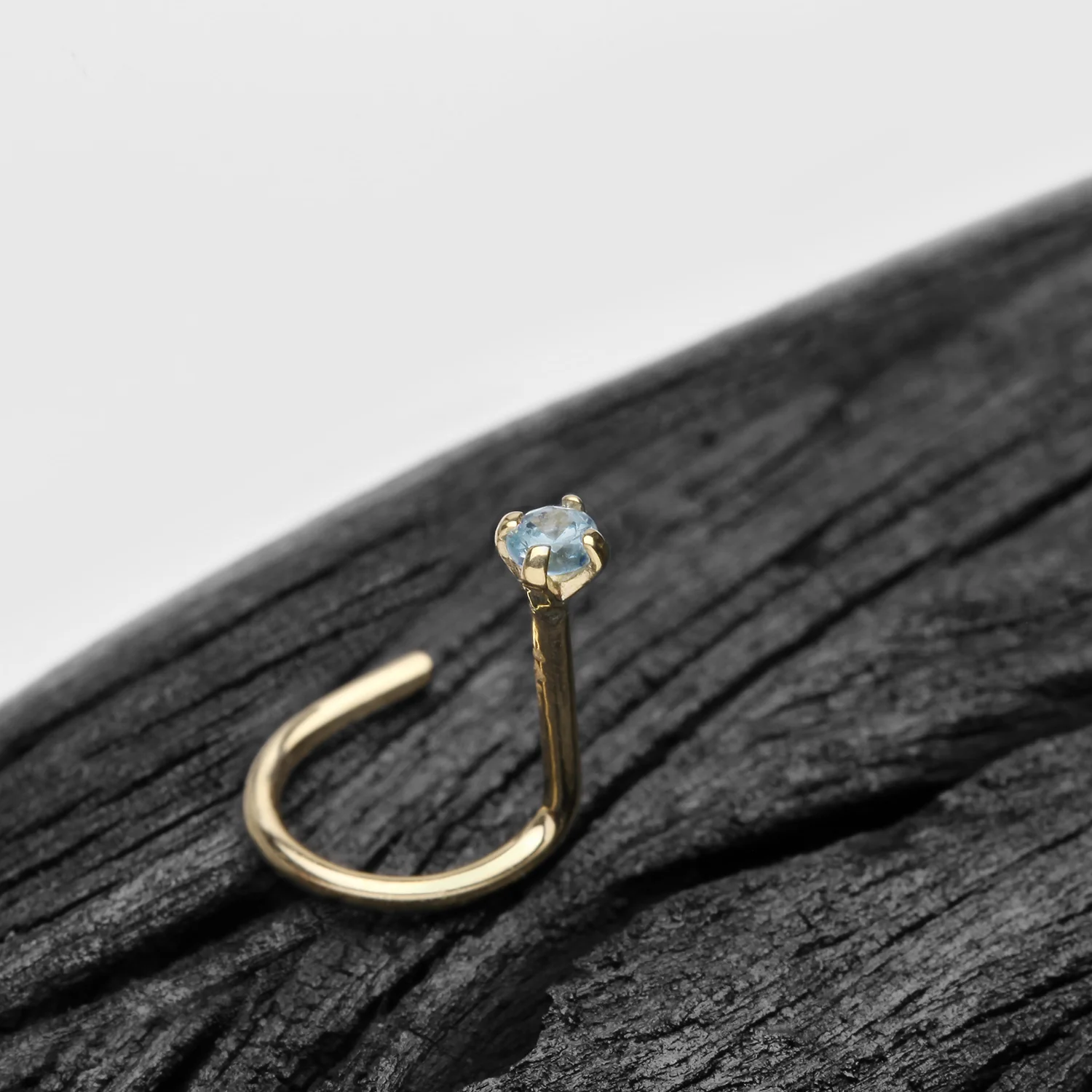 14 Karat Gold Prong Set Gem Sparkle Nose Screw Ring - Image 2