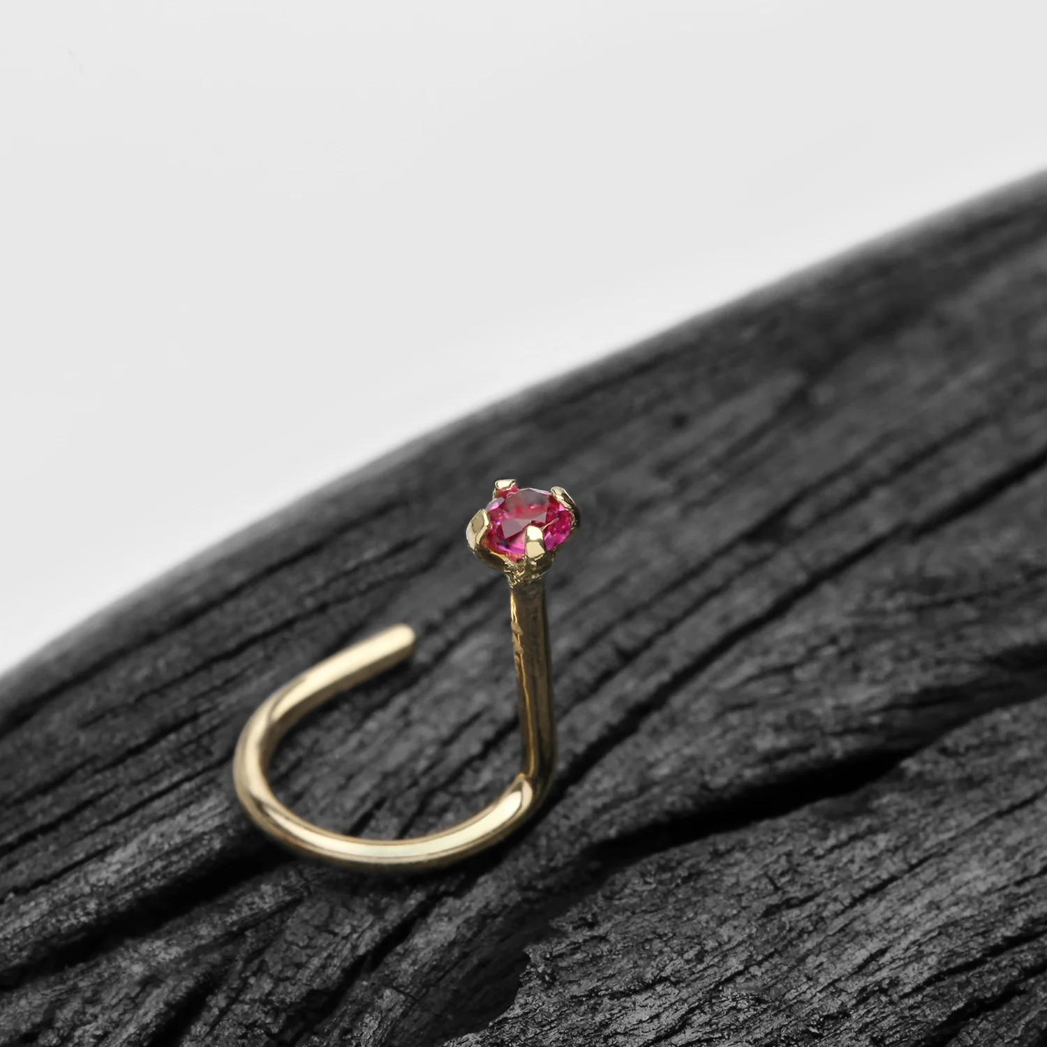 14 Karat Gold Prong Set Gem Sparkle Nose Screw Ring - Image 2