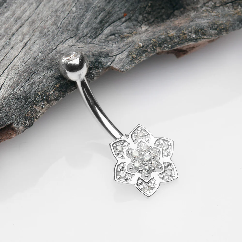 14 Karat White Gold Bali Zen Flower Sparkle Belly Button Ring - Image 3