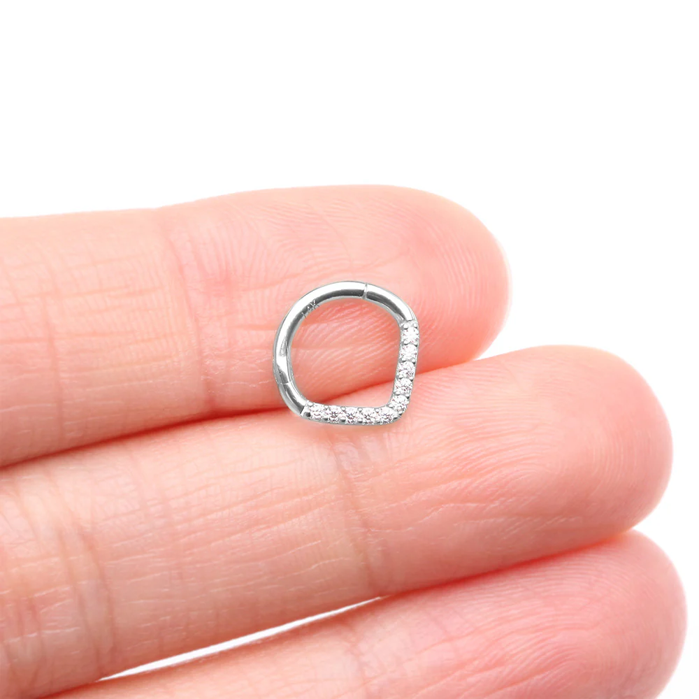 14 Karat White Gold Brilliant Sparkle Chevron Clicker Hoop Ring - Image 3