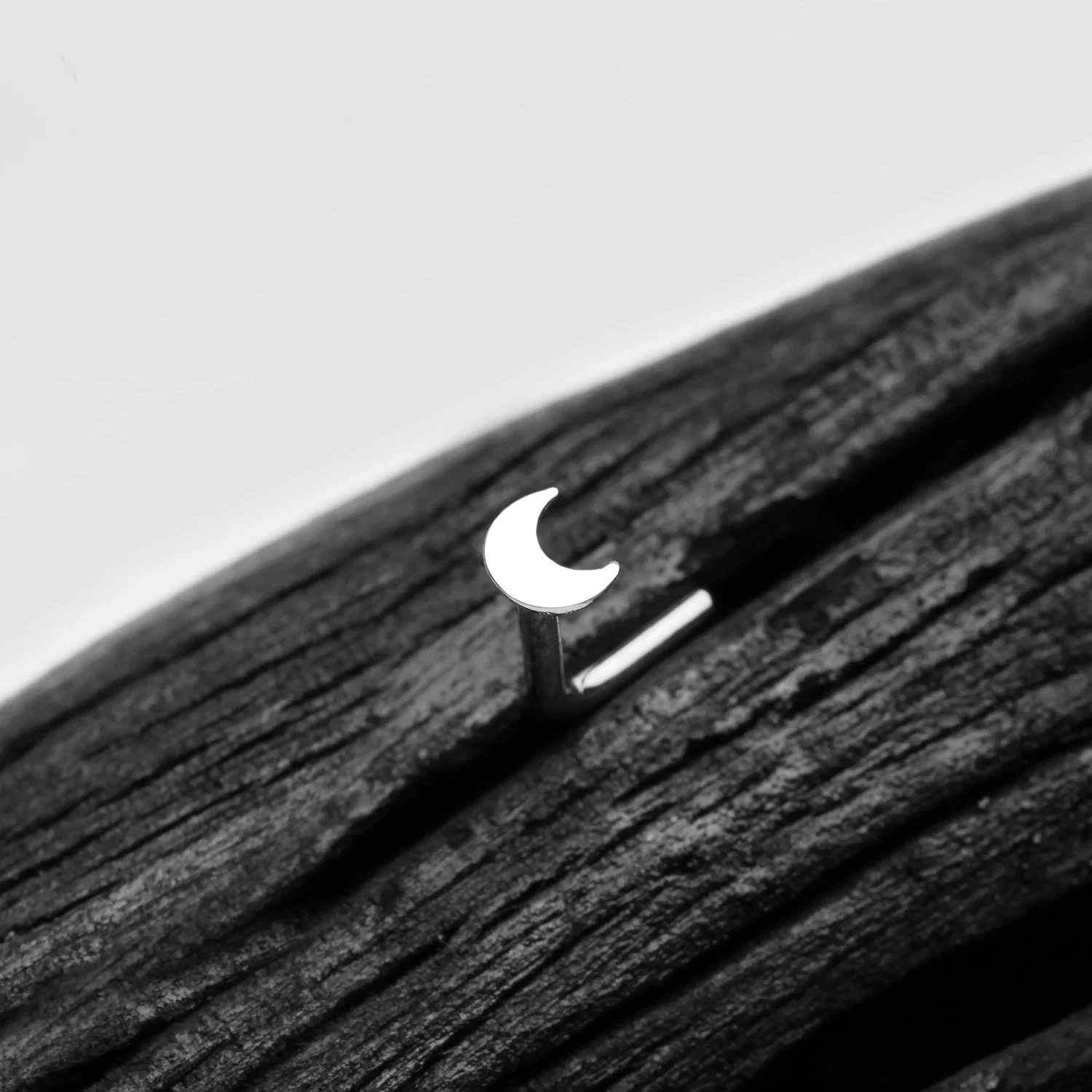 14 Karat White Gold Flat Crescent Moon Top L-Shaped Nose Ring - Image 2