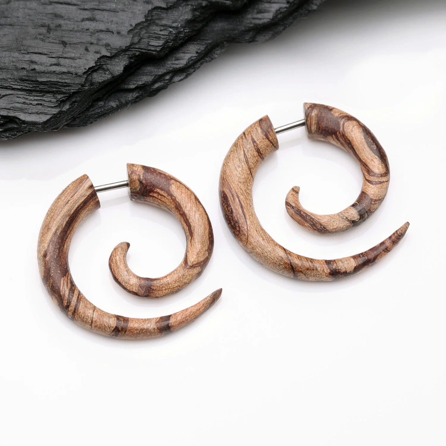 A Pair of Batik Wood Fake Spiral Hanger Earring - Image 2