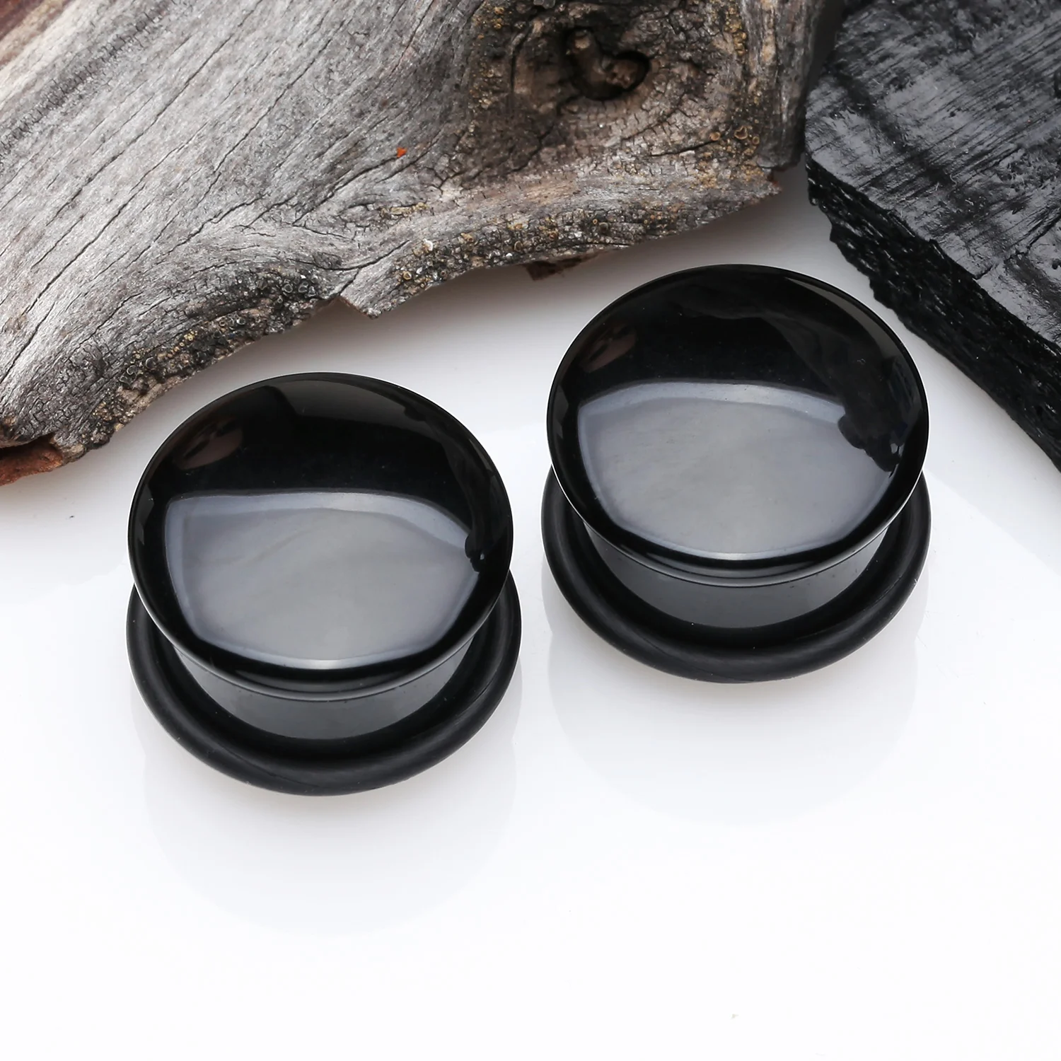 A Pair of Black Agate Stone Single Flared Plug with O-Ring - Image 2