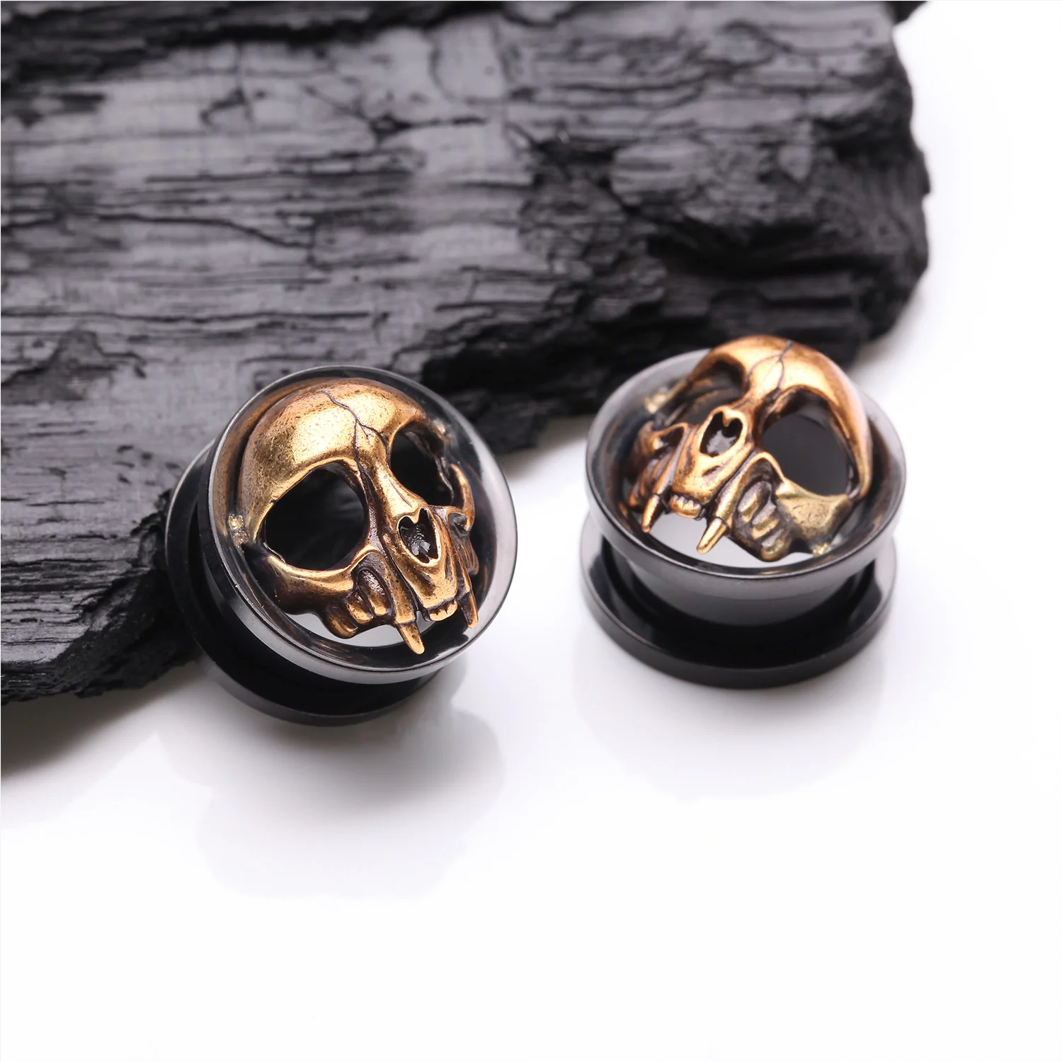 A Pair of Blackline Golden Rustic Skull Screw-Fit Tunnel Plug - Image 2