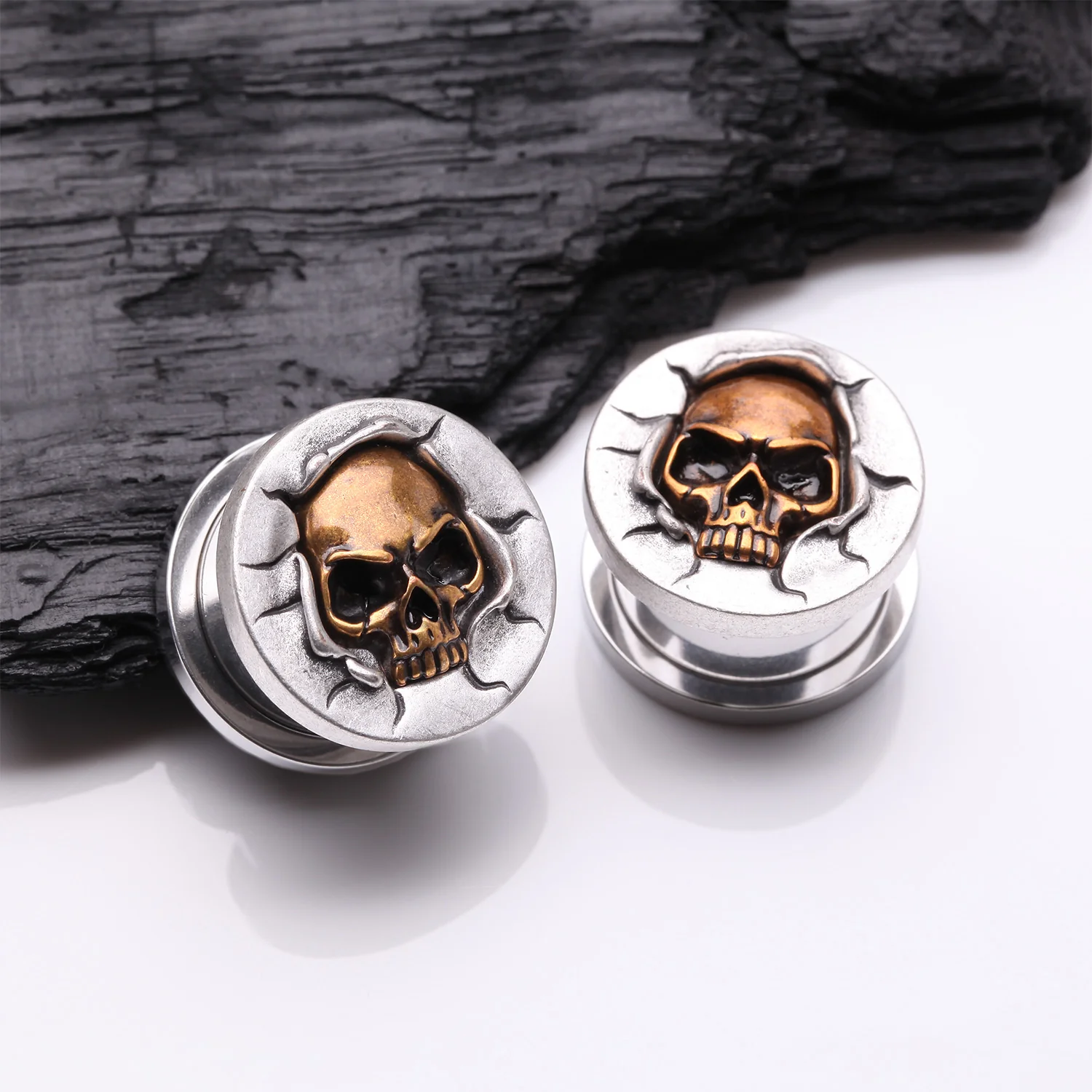 A Pair of Bronze Death Skull Cracked Steel Screw-Fit Plug - Image 2