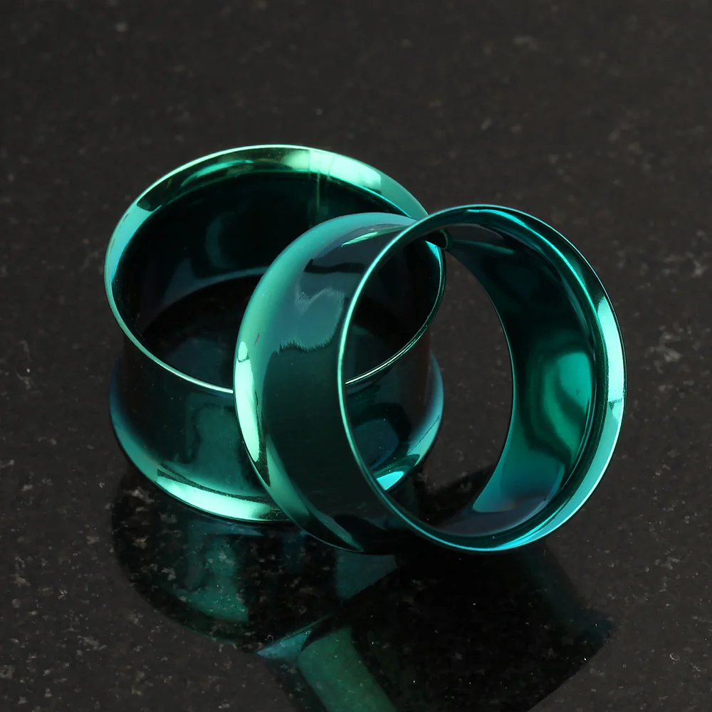 A Pair of Colorline Steel Double Flared Ear Gauge Flesh Tunnel Plug - Image 4