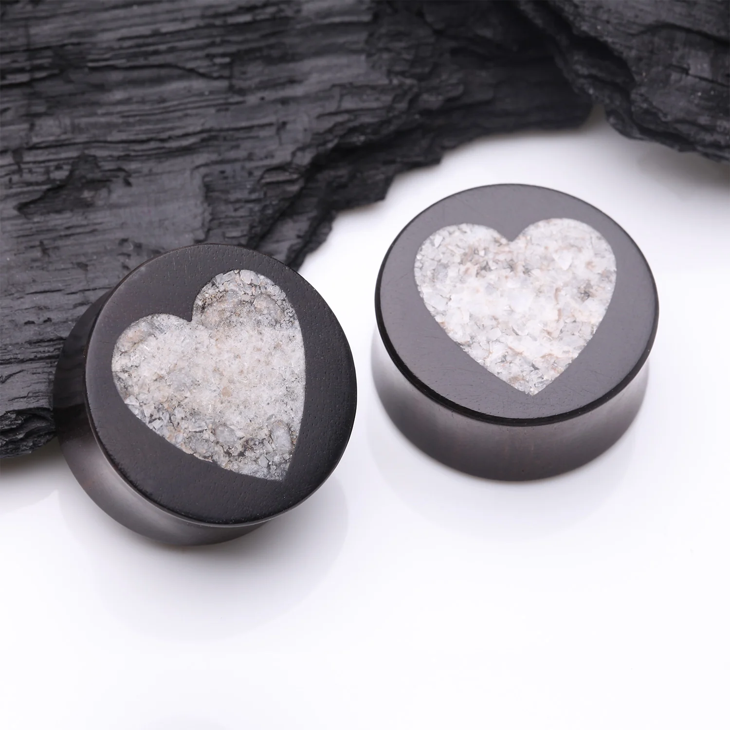 A Pair of Crystal Quartz Heart Inlay Ebony Wood Double Flared Ear Gauge Plug - Image 2