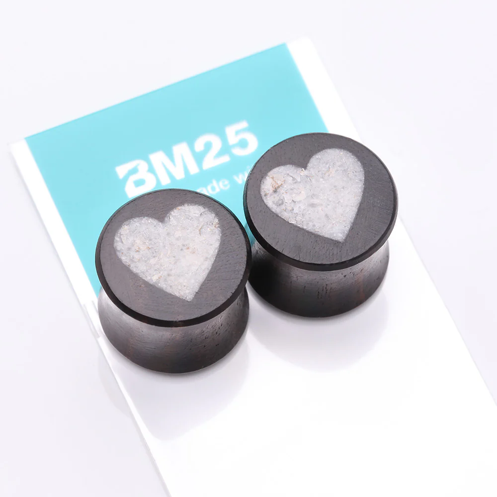 A Pair of Crystal Quartz Heart Inlay Ebony Wood Double Flared Ear Gauge Plug - Image 4