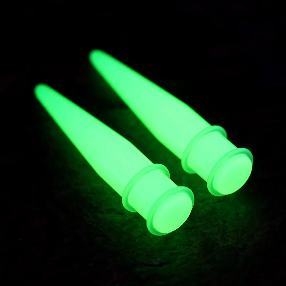 A Pair of Glow in the Dark Taper - Image 3