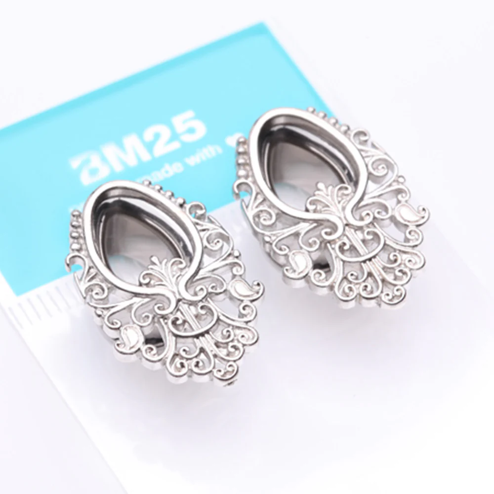 A Pair of Majestic Filigree Teardrop Steel Double Flared Tunnel Plug - Image 5