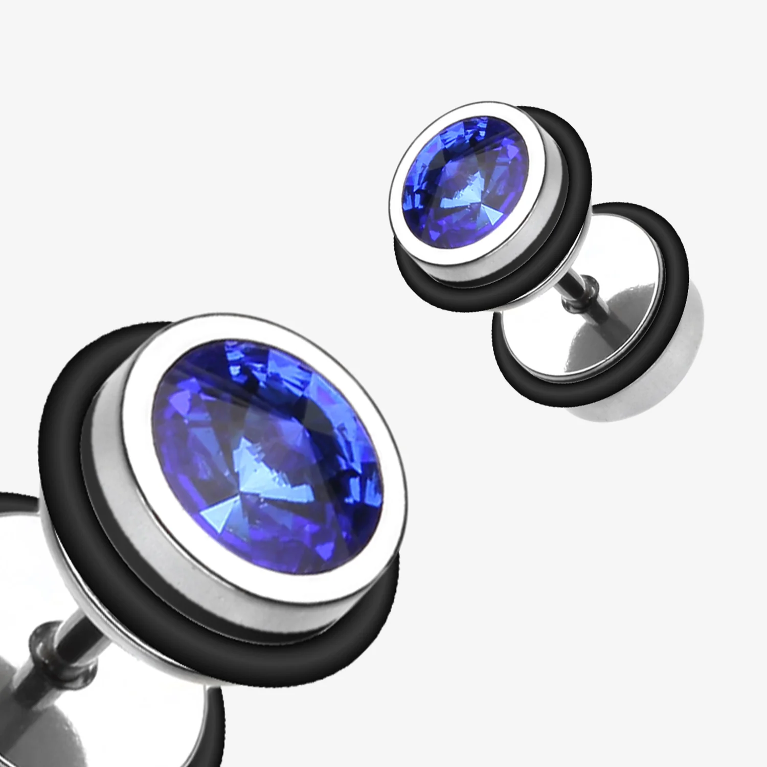 A Pair of Pointy Crystalline Faux Gauge Plug Earring - Image 2