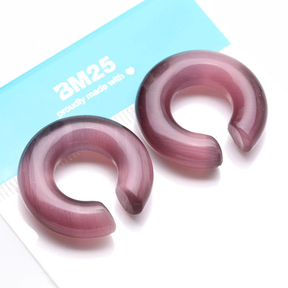 A Pair of Purple Cat Eye Stone Hoop Hanger Plug - Image 4