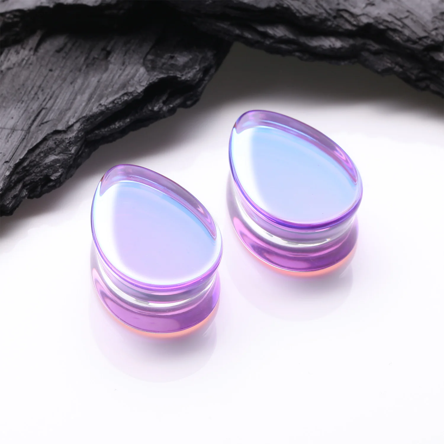A Pair of Purple Luminous Iridescent Flat Glass Teardrop Double Flared Plug - Image 2