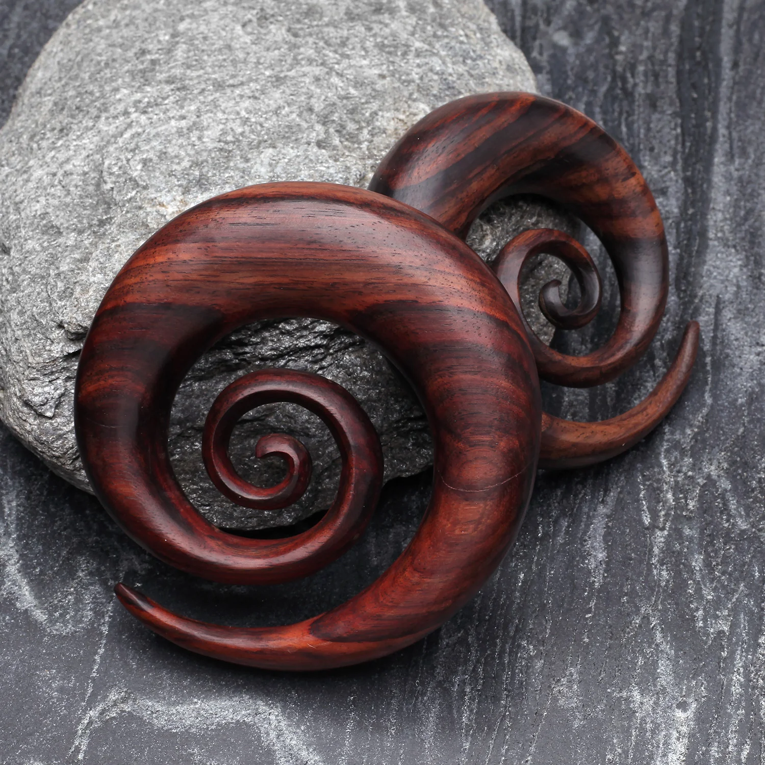 A Pair of Rosewood Super Spiral Hanger Plug - Image 2