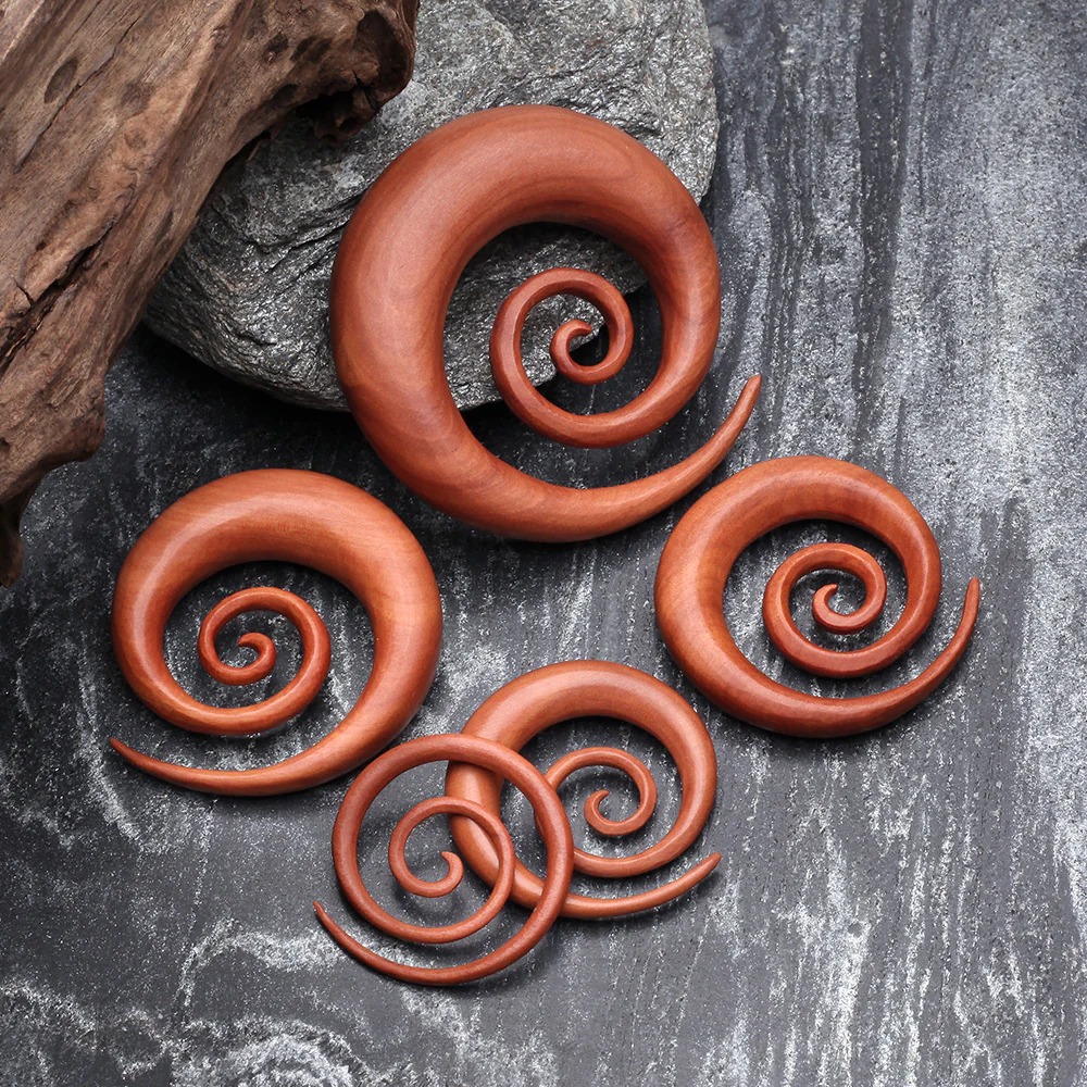 A Pair of Sabo Wood Super Spiral Hanger Plug - Image 3