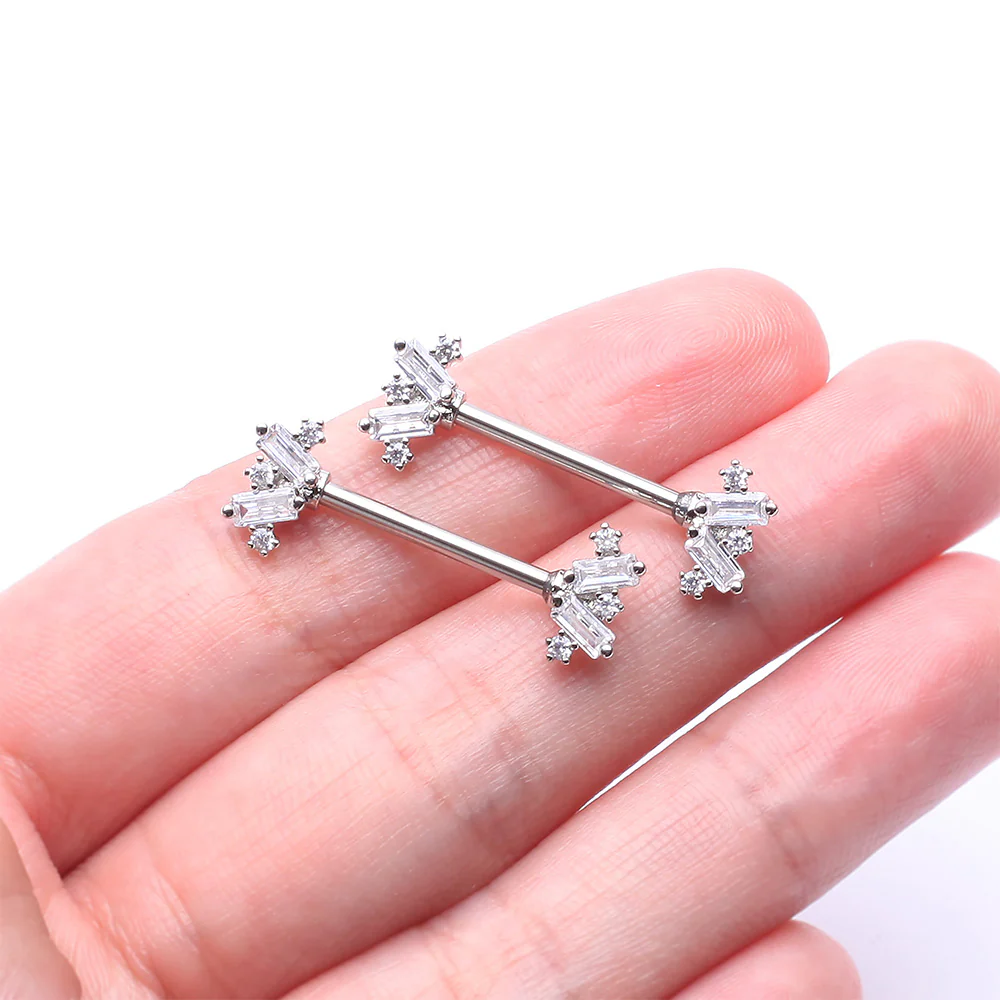 A Pair of Sparkle Overload ZigZag Nipple Barbell - Image 3