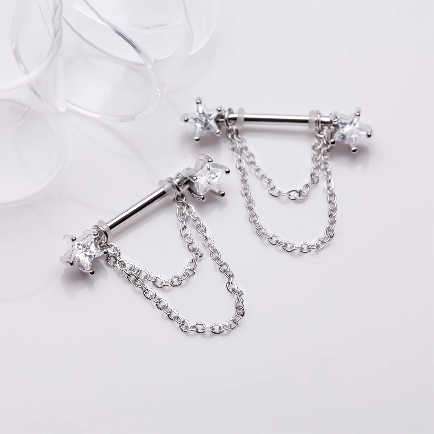 A Pair of Star Gem Sparkle Double Chained Nipple Barbell - Image 2