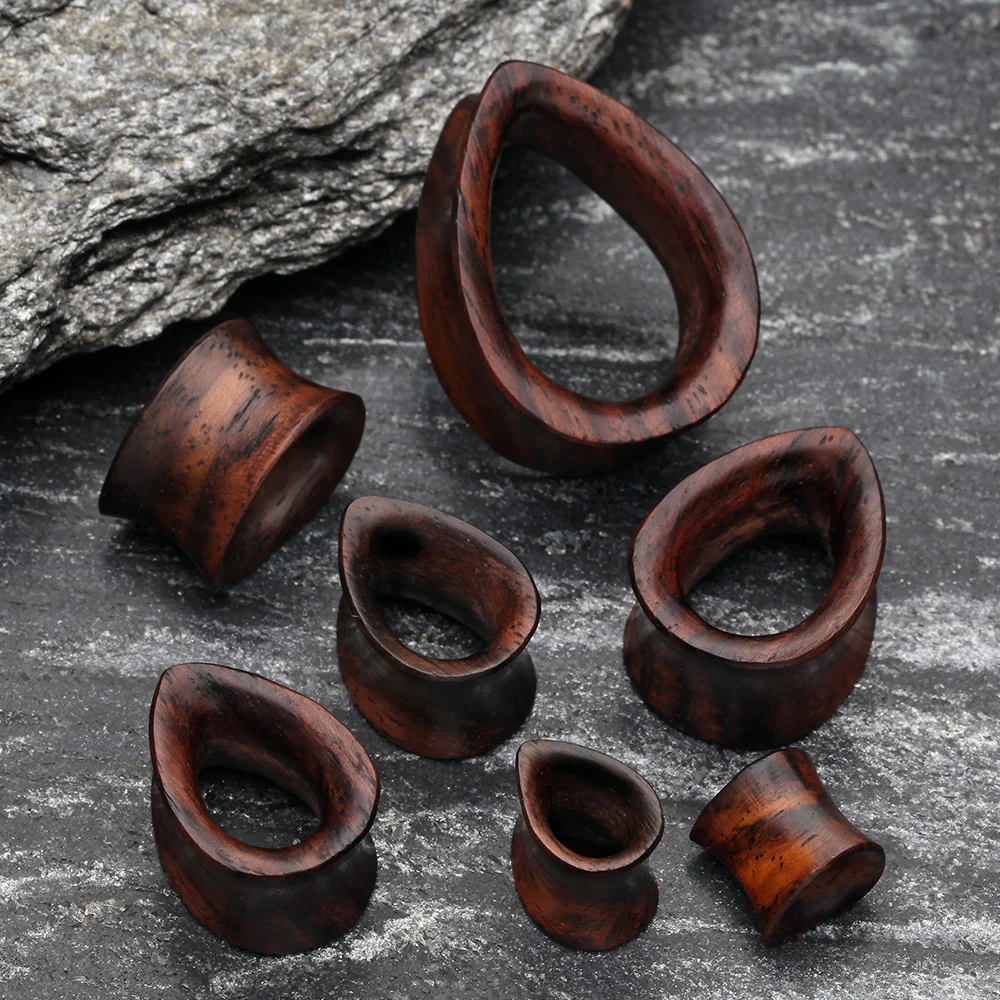 A Pair of Teardrop Rosewood Double Flared Tunnel Plug - Image 2