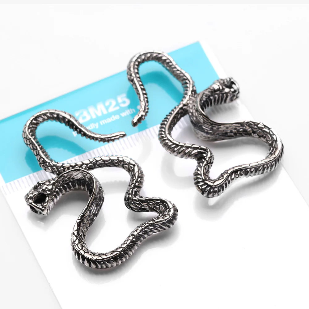 A Pair Of Vicious Cobra Snake Dance White Brass Hoop Ear Weight Hanger - Image 5