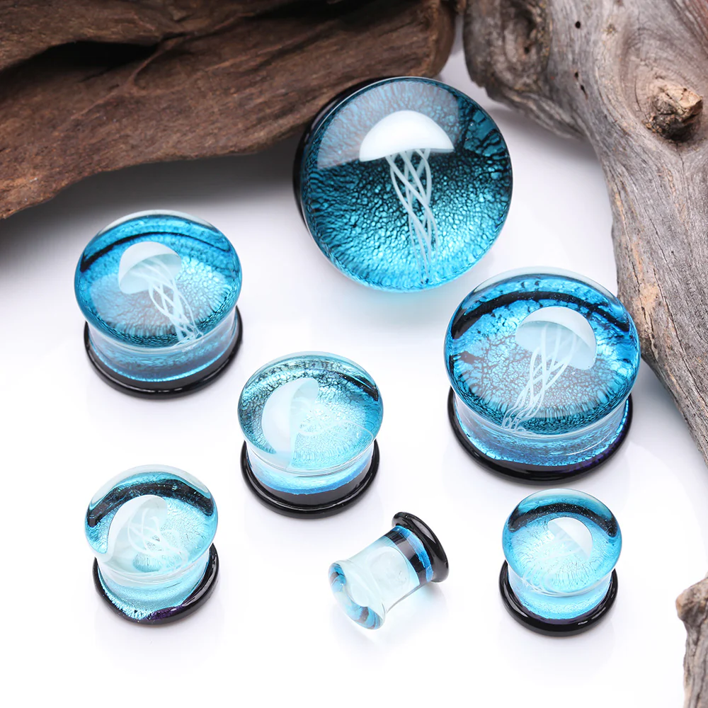 A Pair of Wicked Jellyfish Double Flared Glass Plug - Image 3