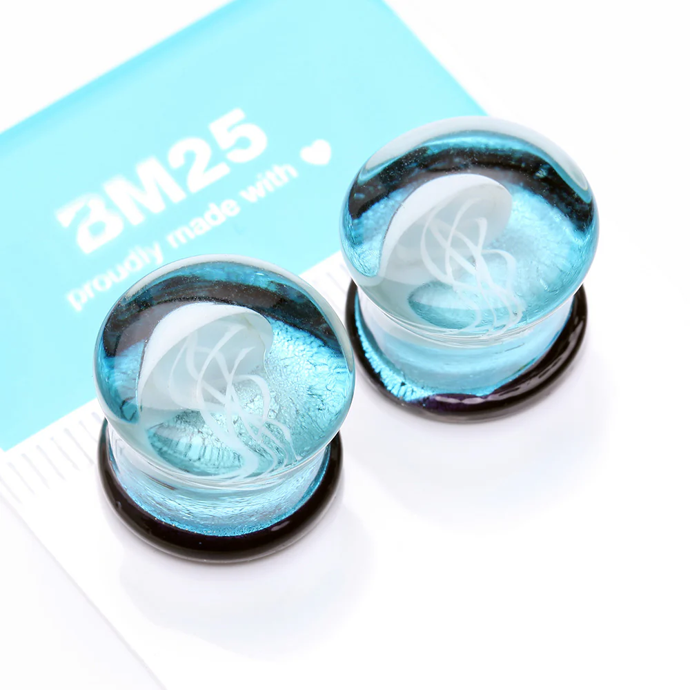 A Pair of Wicked Jellyfish Double Flared Glass Plug - Image 4