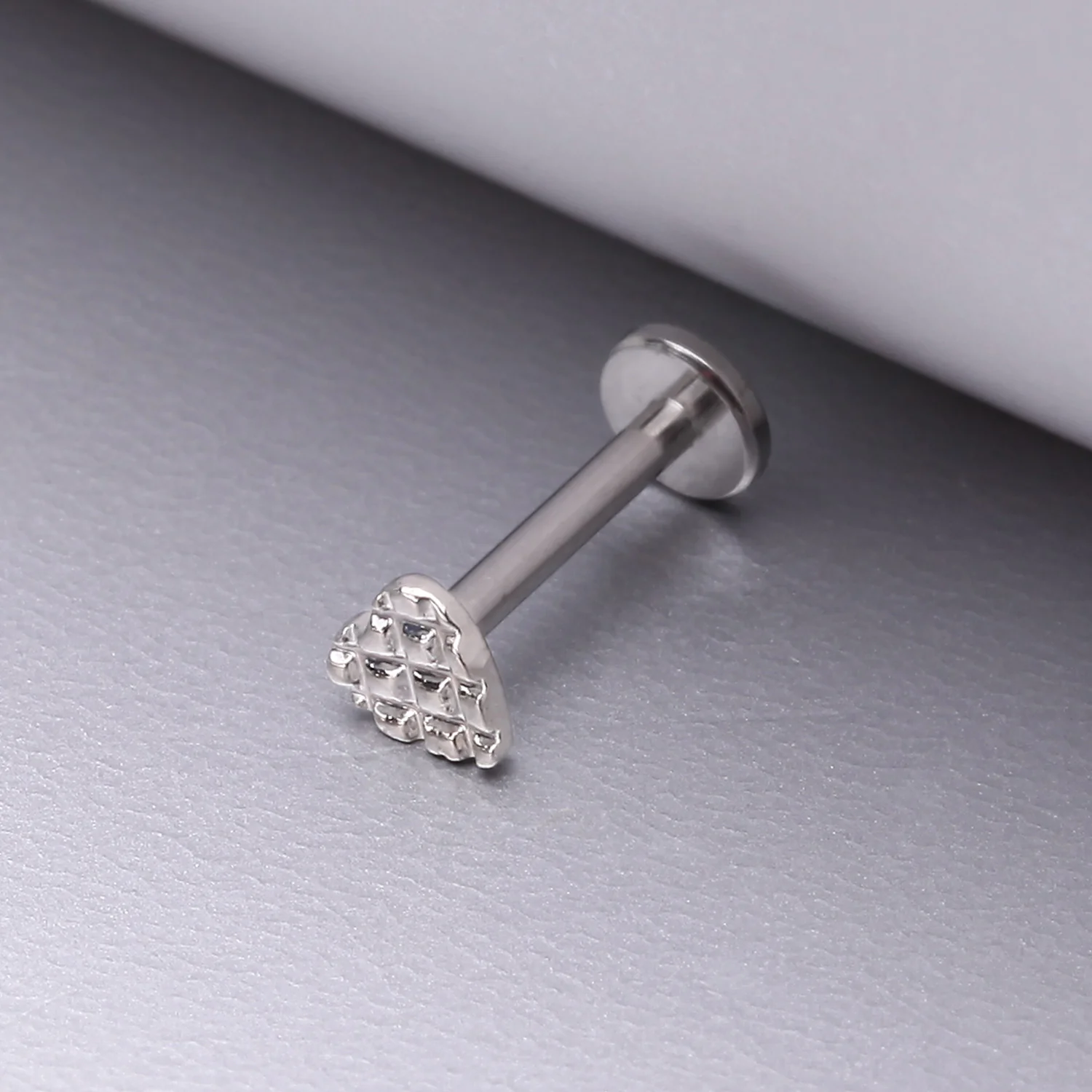 Adorable Heart Embossed Top Internally Threaded Steel Flat Back Stud Labret - Image 2