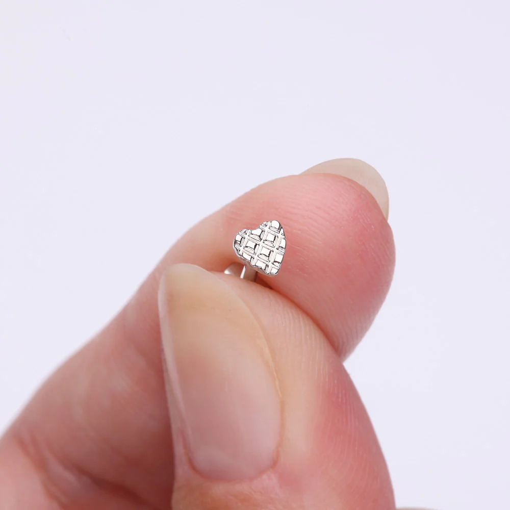 Adorable Heart Embossed Top Internally Threaded Steel Flat Back Stud Labret - Image 3