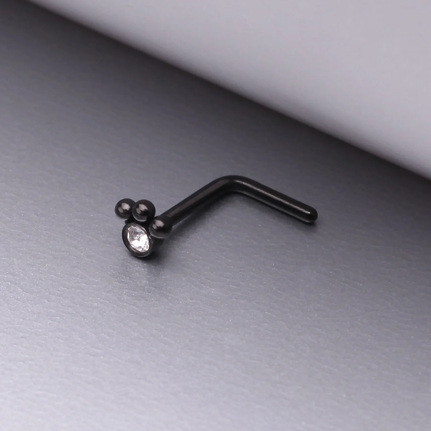 Blackline Bali Beads Sparkle Steel L-Shaped Nose Ring - Image 2