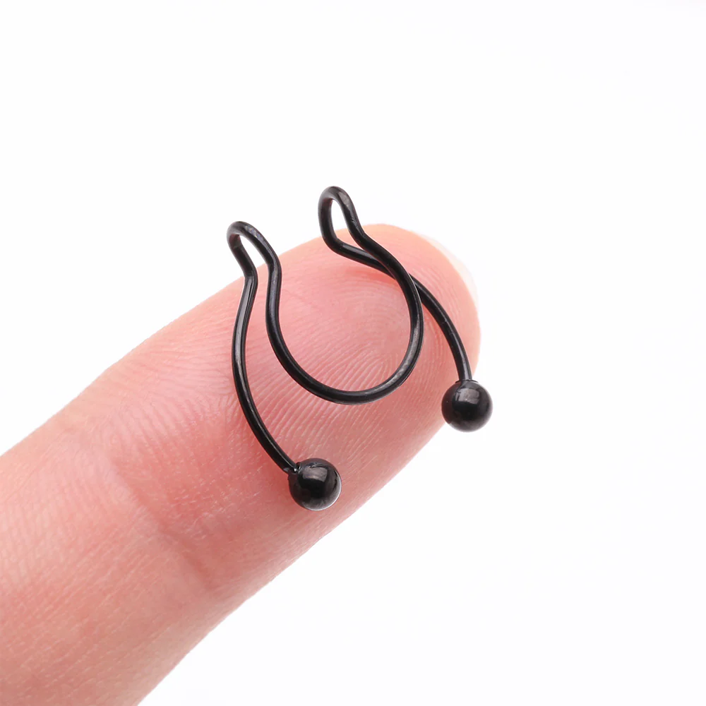 Blackline Clip On Non-Piercing Fake Horseshoe Hoop Ring - Image 3