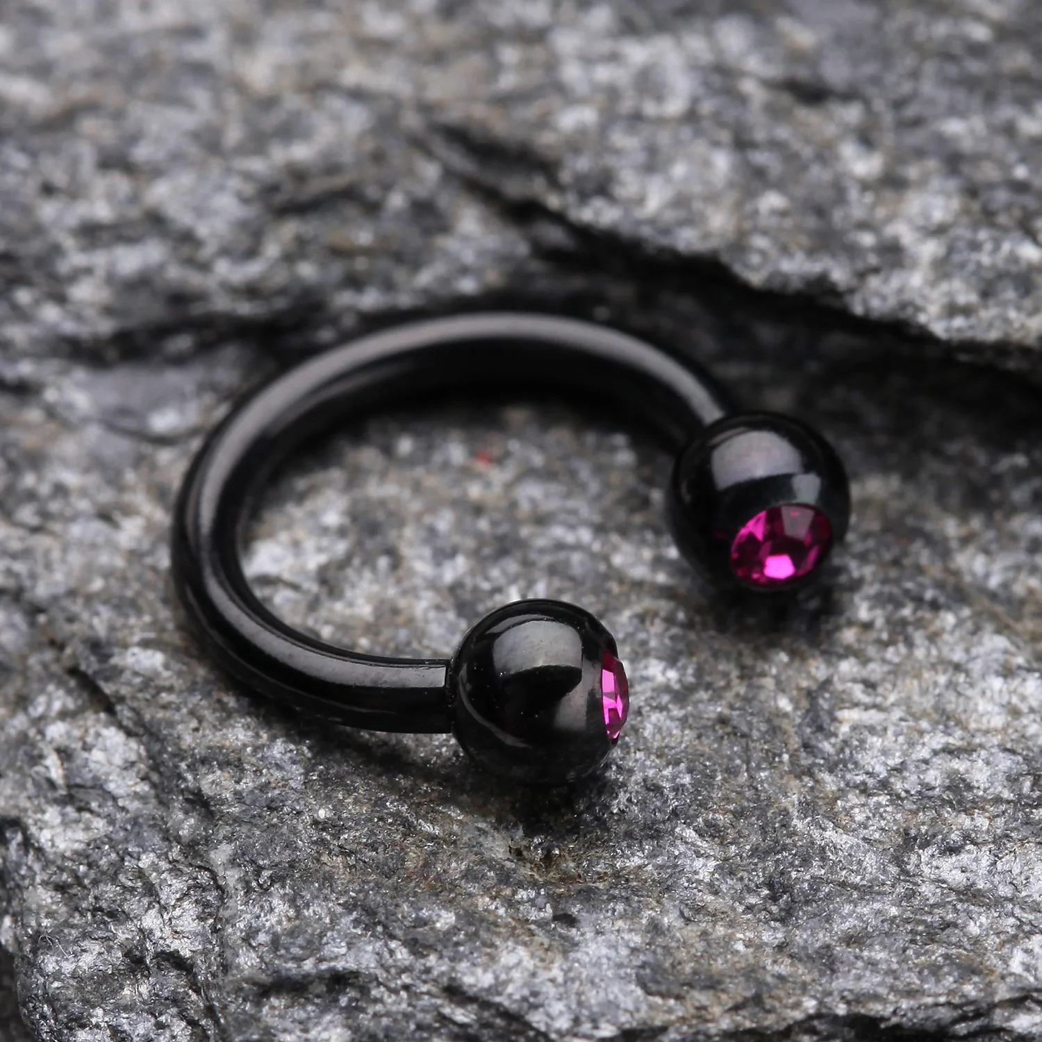 Blackline PVD Gem Ball Horseshoe Circular Barbell - Image 2