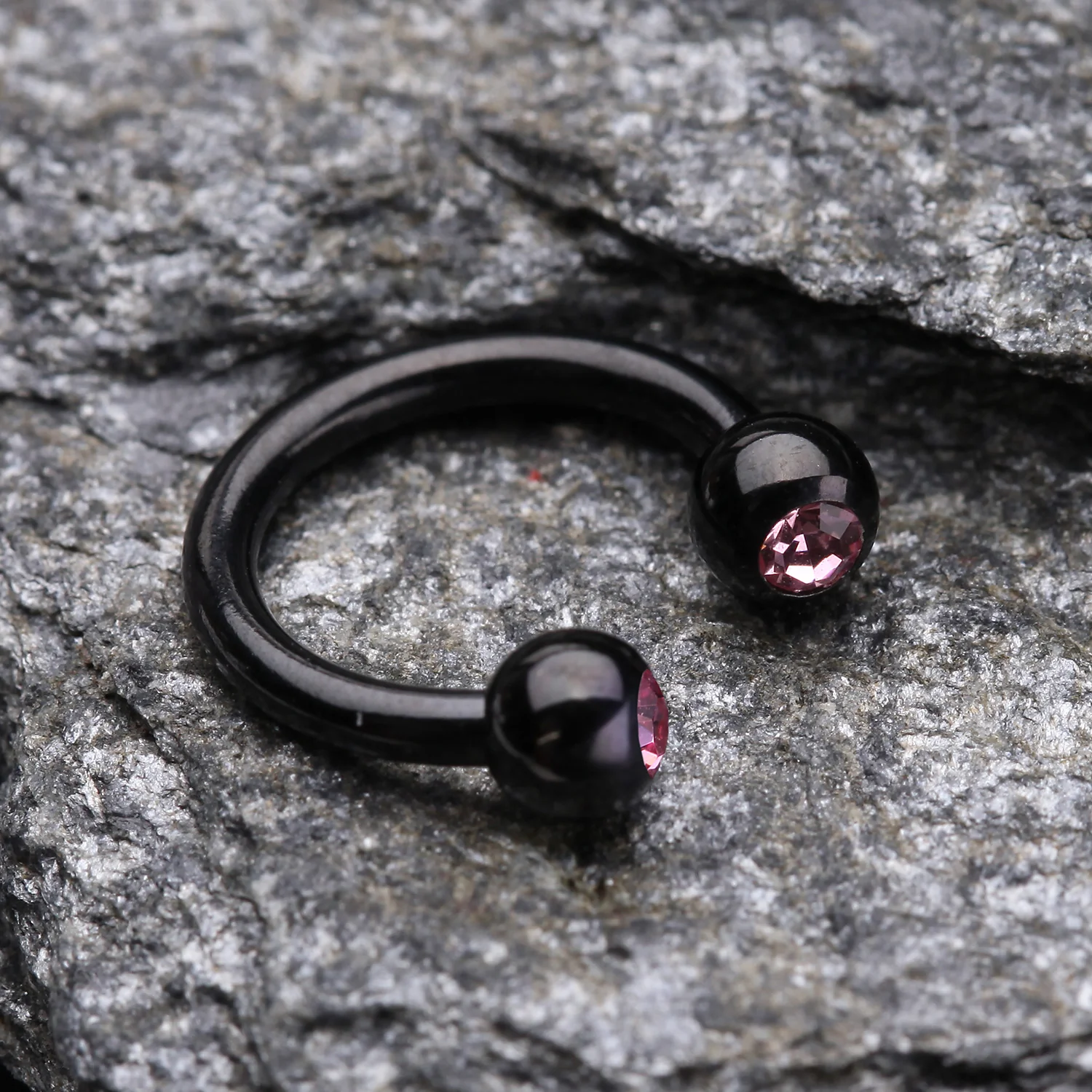 Blackline PVD Gem Ball Horseshoe Circular Barbell - Image 2