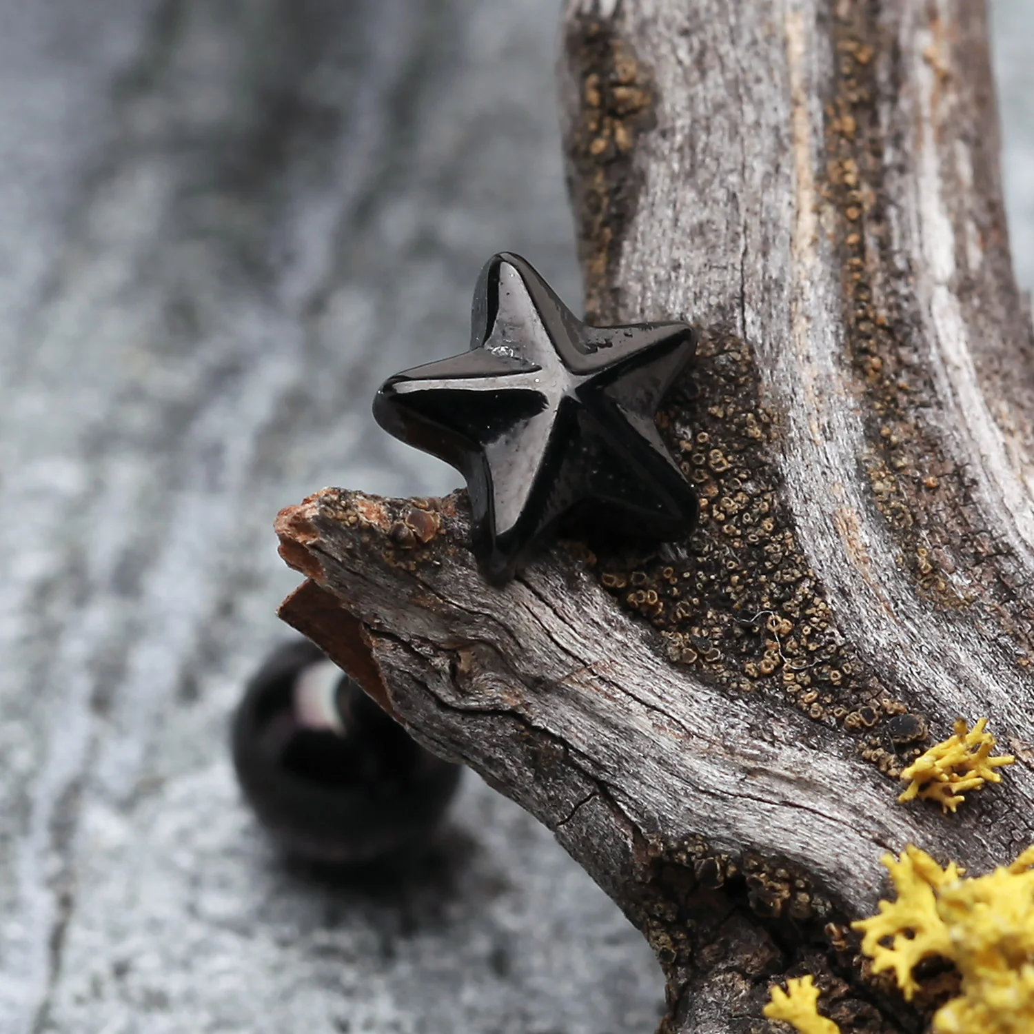 Blackline PVD Nautical Star Top Steel Barbell Tongue Ring - Image 2
