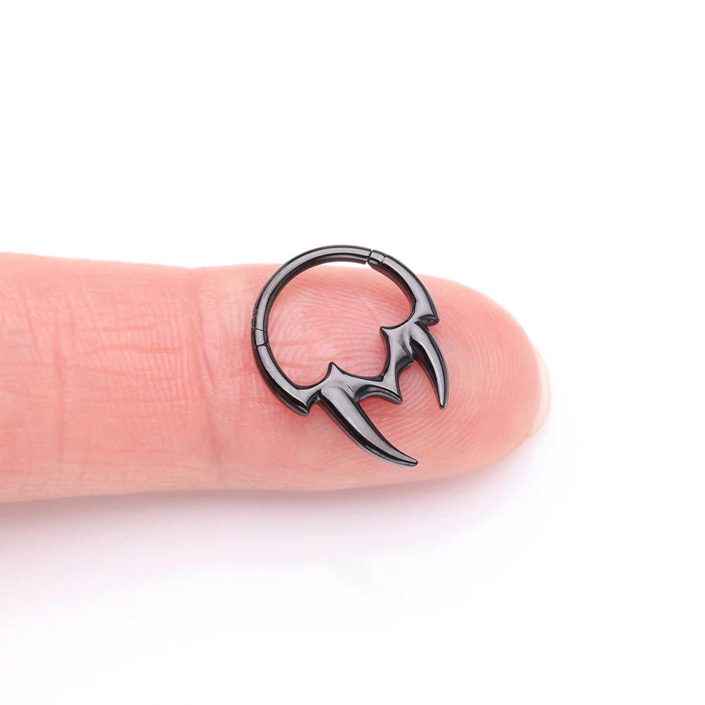Blackline Tribal Inspired Vicious Fangs Clicker Hoop Ring - Image 3