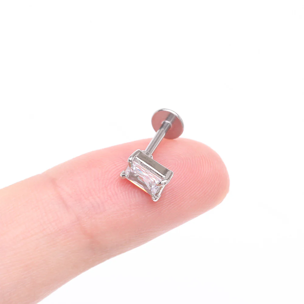 Brilliant Sparkle Baguette Prong Gem Top Flat Back Stud Labret - Image 3