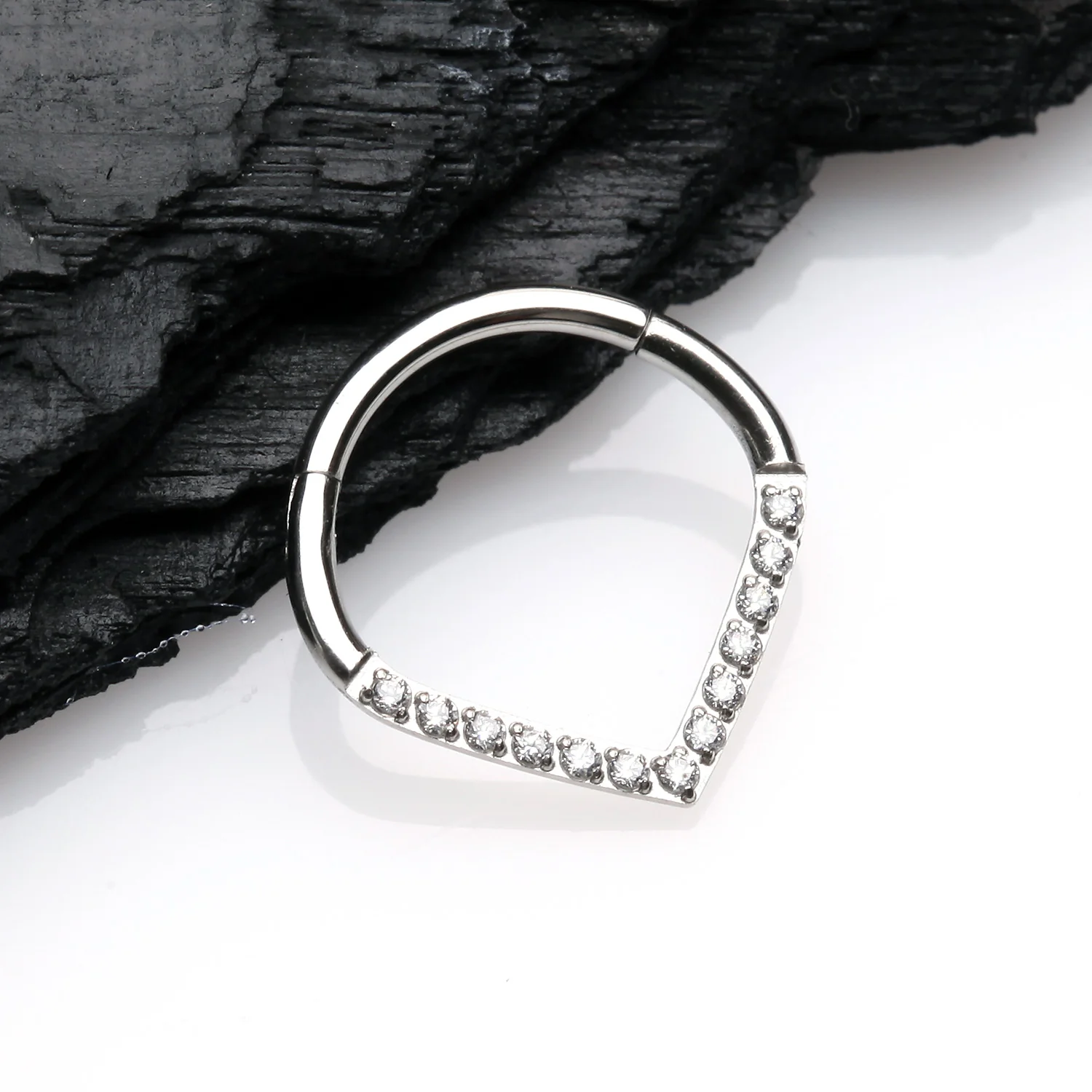 Brilliant Sparkle Chevron Seamless Clicker Hoop Ring - Image 2