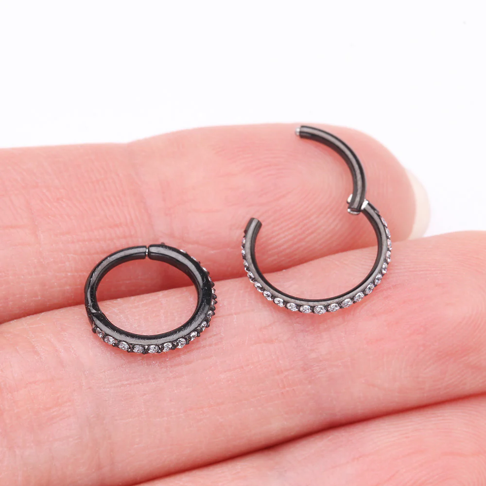Blackline Brilliant Sparkle Gems Lined Clicker Hoop Ring - Image 4