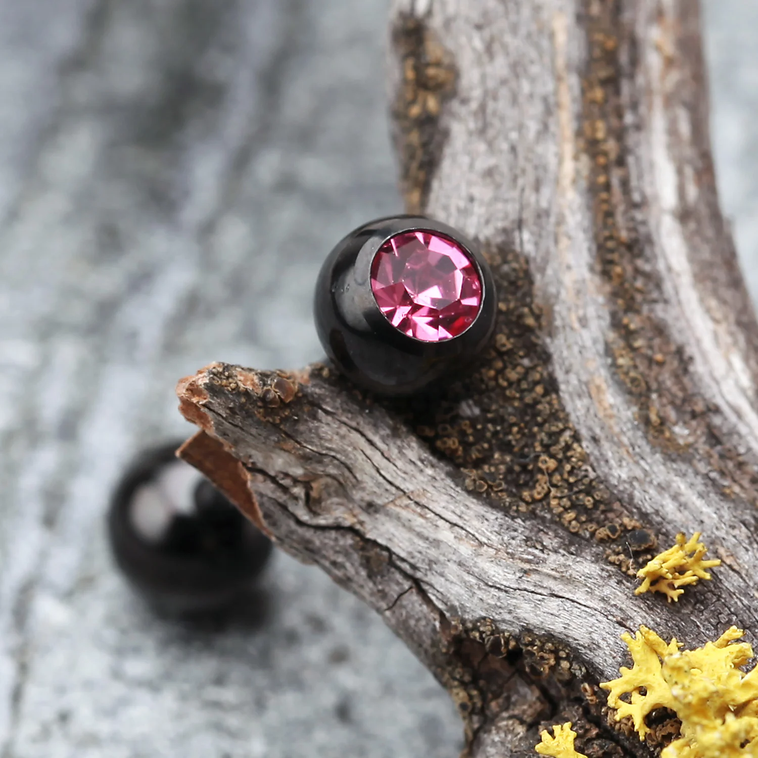 Blackline PVD Basic Gem Ball Barbell Tongue Ring - Image 2