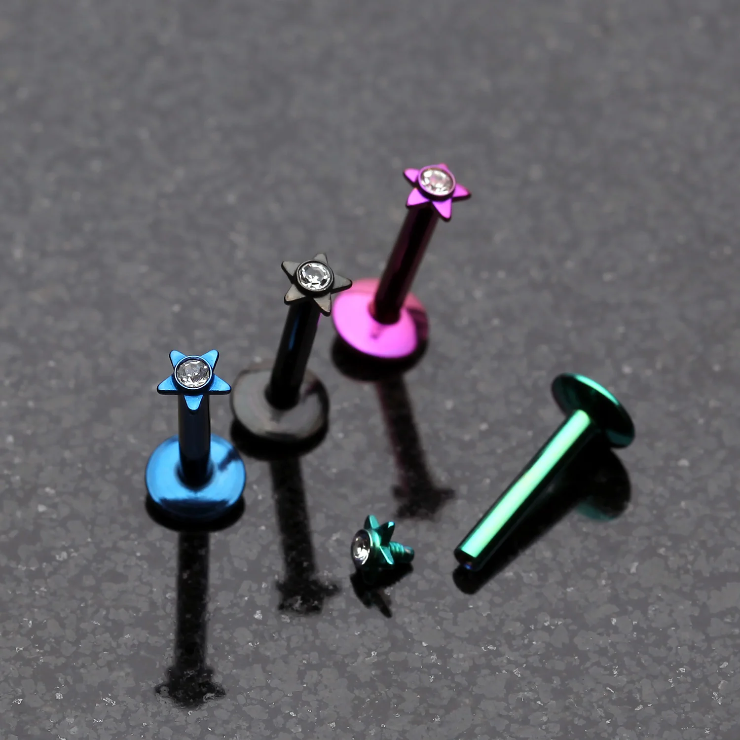 Colorline Sparkle Star Top Internally Threaded Labret - Image 2