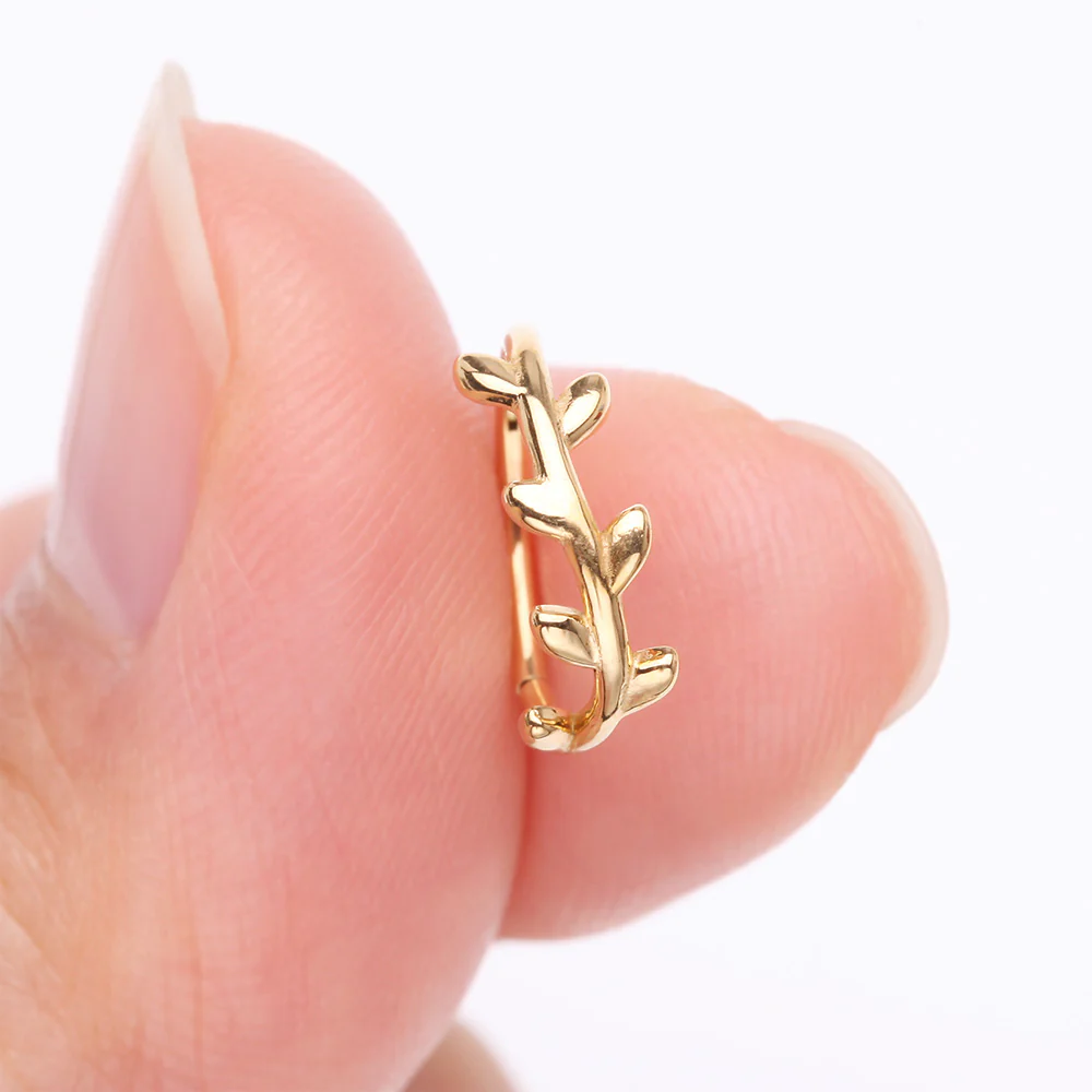 Golden Adorable Leaflet Wreath Steel Clicker Hoop Ring - Image 3