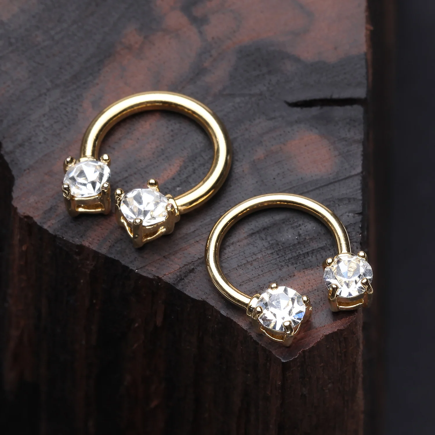 Golden Classic Gem Sparkle Prong Horseshoe Circular Barbell - Image 2