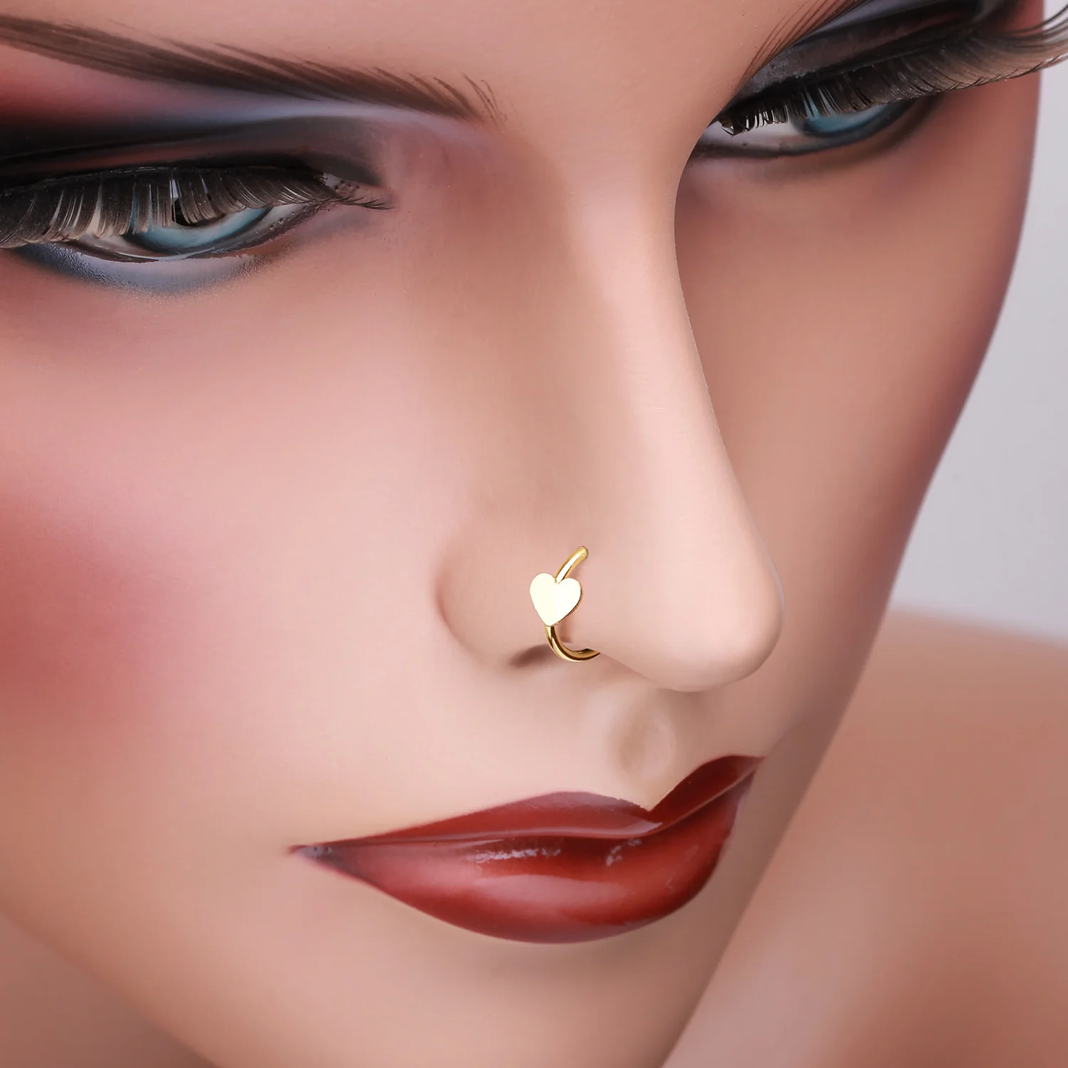 Golden Heart Bendable Hoop Ring - Image 2