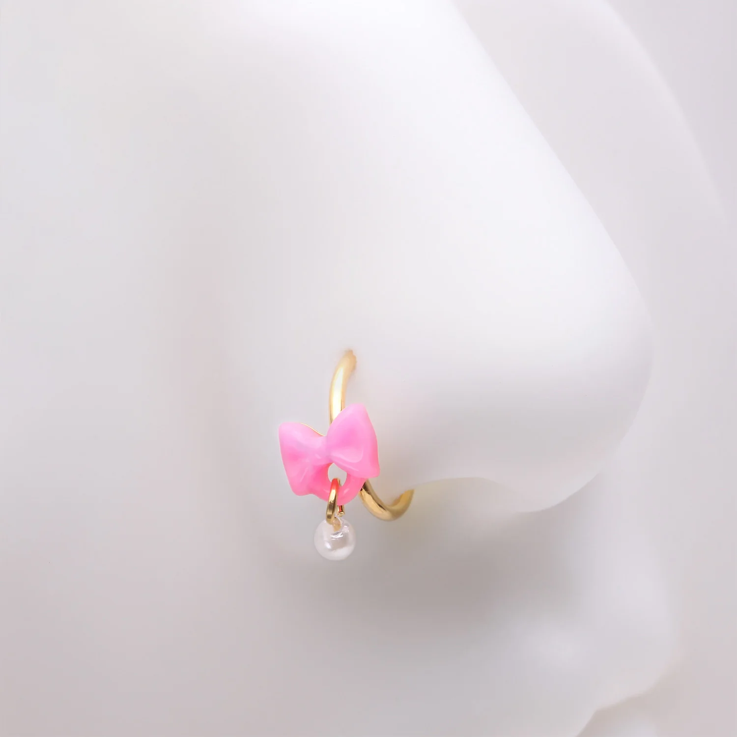 Golden Kawaii Pop Bow-Tie Pearl Dangle Bendable Hoop Ring - Image 2