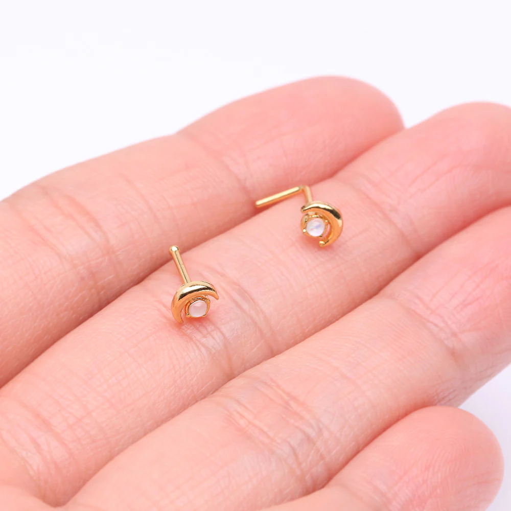 Golden Opalescent Crescent Moon L-Shaped Nose Ring - Image 4