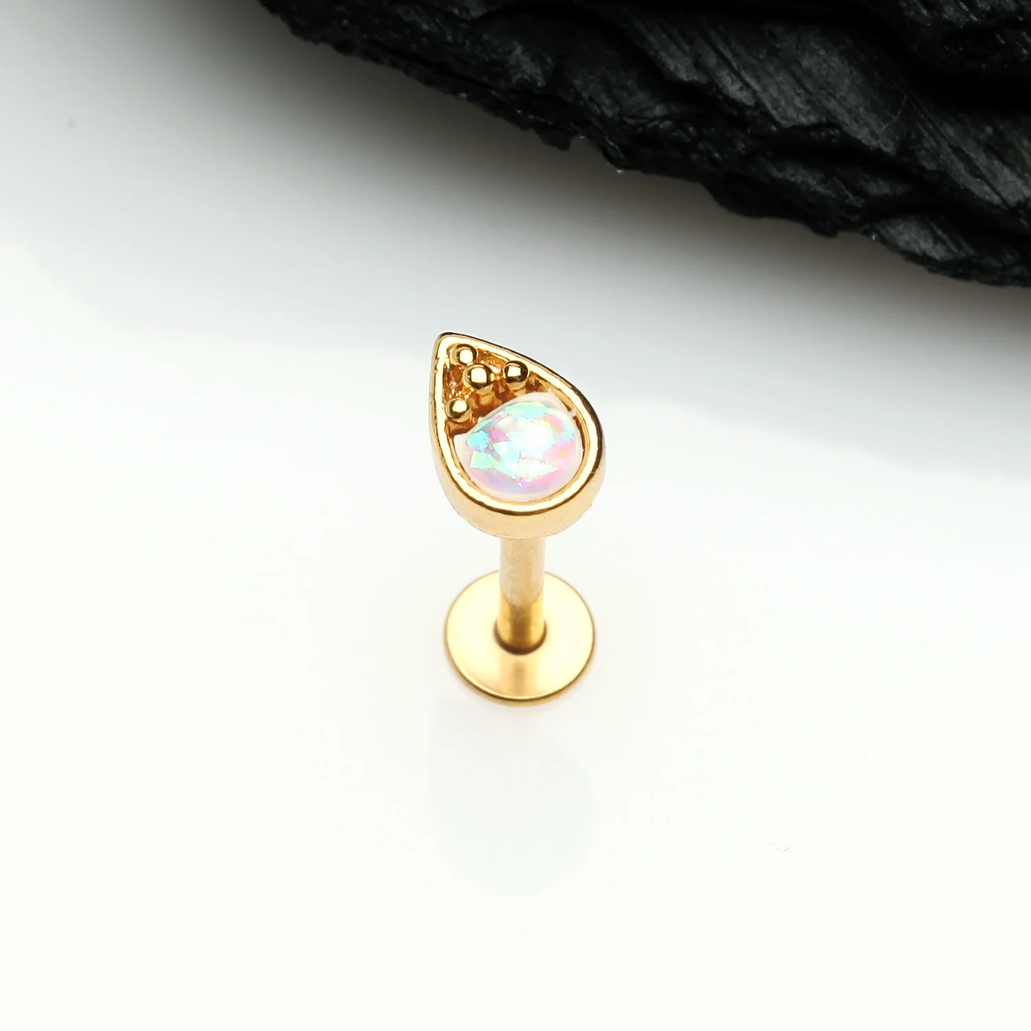 Golden Opalescent Teardrop Top Steel Labret - Image 2