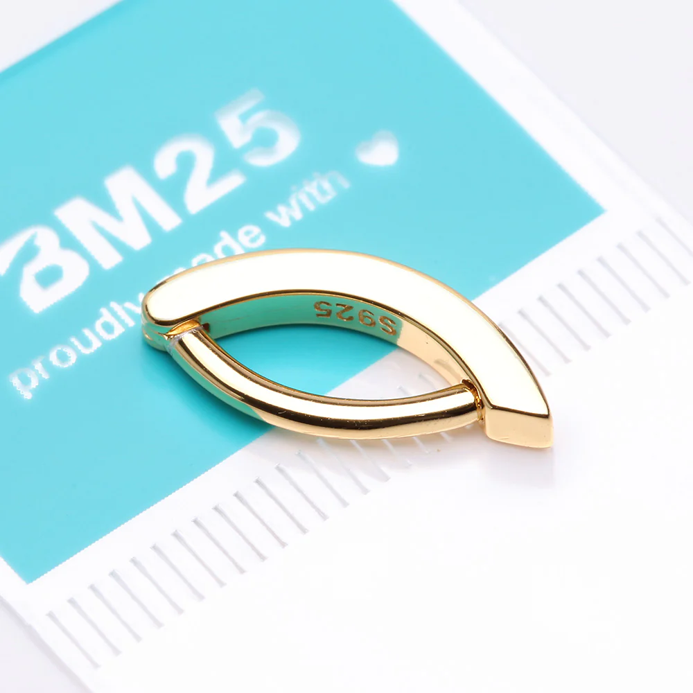 Golden Sterling Silver Minimalist Curved Bar Belly Clicker - Image 5